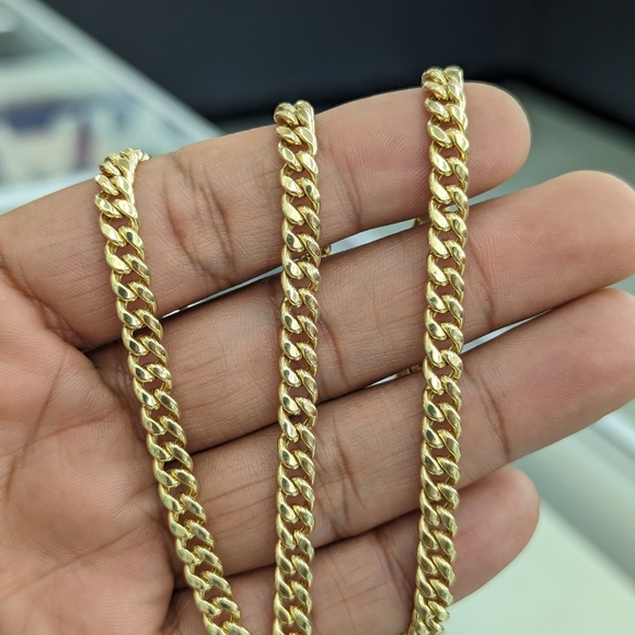 10kt Real Gold Miami Cuban Style Chain 5.8mm 24 inches - Picture 4 of 12